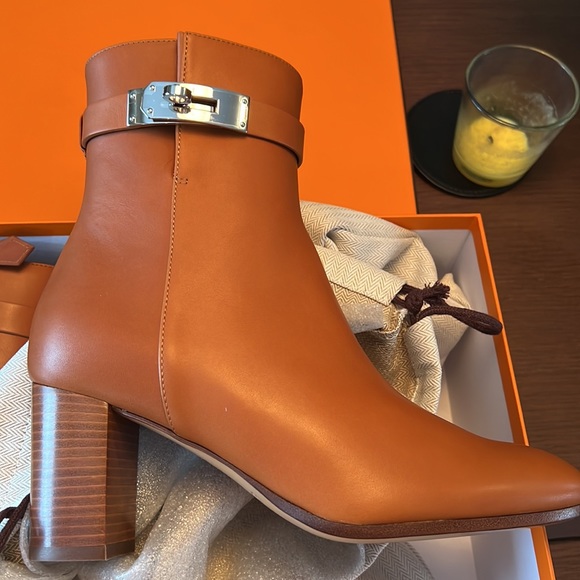 NWT HERMES ST GERMAIN ANKLE BOOTIES - Picture 7 of 8